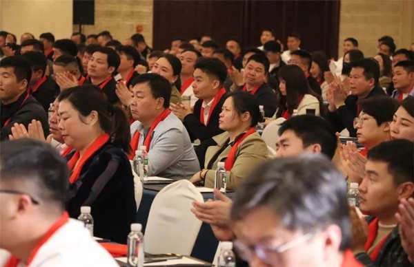 千山板材2023年全国经销商大会圆满举行！