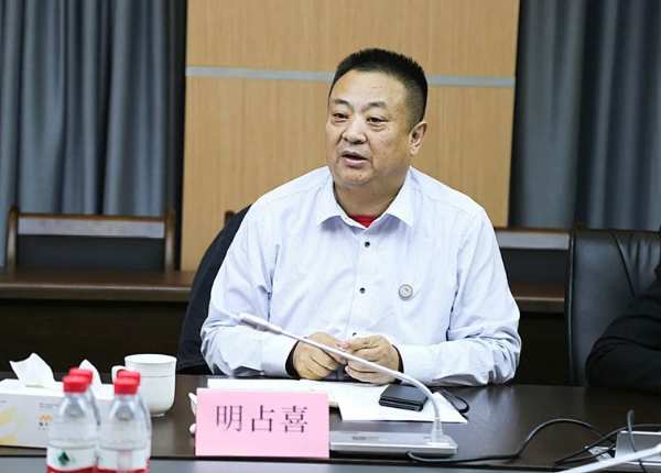广西玉林市政府及全国工商联家具装饰业商会一行参观调研云峰莫干山
