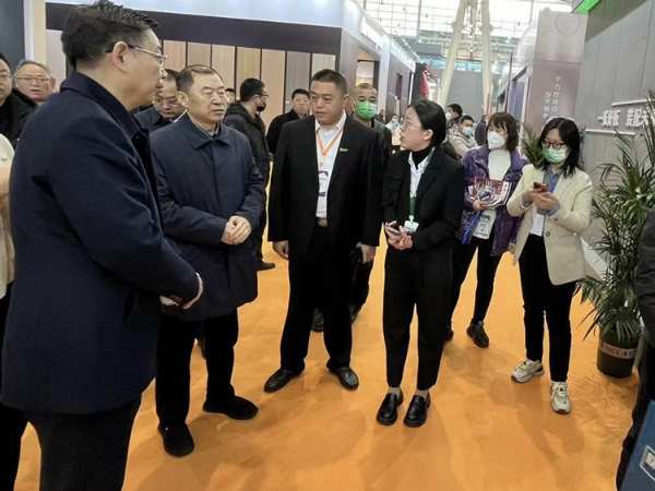 中国正定家具博览会 ，千年舟展位迎来「神秘嘉宾」