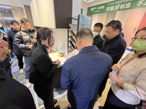 中国正定家具博览会 ，千年舟展位迎来「神秘嘉宾」