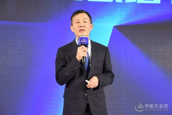 聚力登峰 征战2023丨莫干山板材经营研讨峰会圆满结束