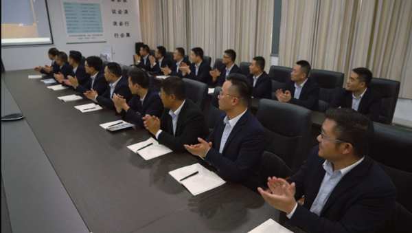 凝心聚力开好局 鼓足干劲谱新篇--韩氏板材召开2023年开工部署会议