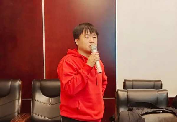 行稳致远 | 鹏鸿销售工作会助力百日冲锋加速度