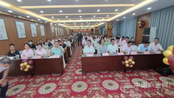 群豪热心公益 荣获兰山区“爱心企业”称号