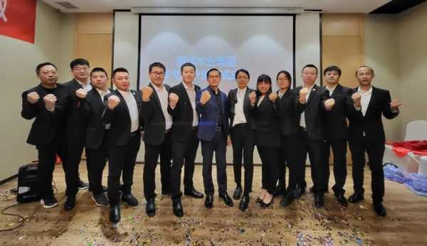 再添新身份，鹏鸿当选山东省装饰协会副会长单位