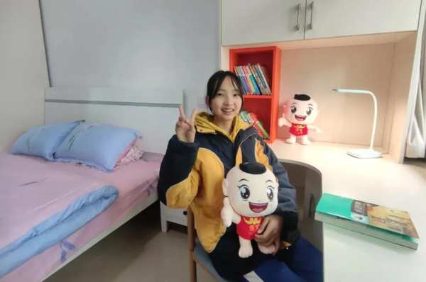 爱心公益丨雪宝为爱筑家，成功援建“团团希望小屋”