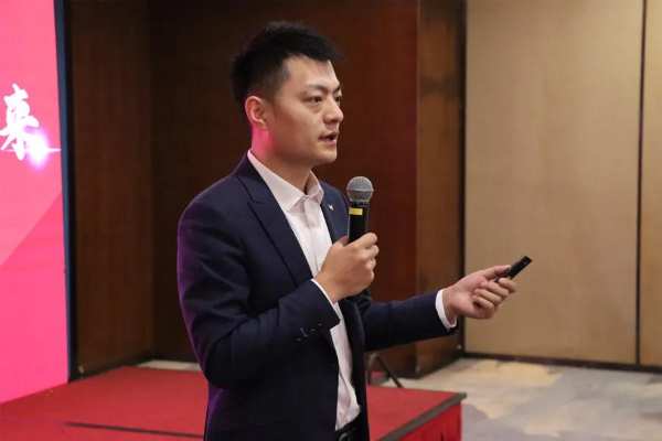 “领跑新赛道，掌控新未来”|千山（华东总仓）家具板分仓招商会圆满落幕！