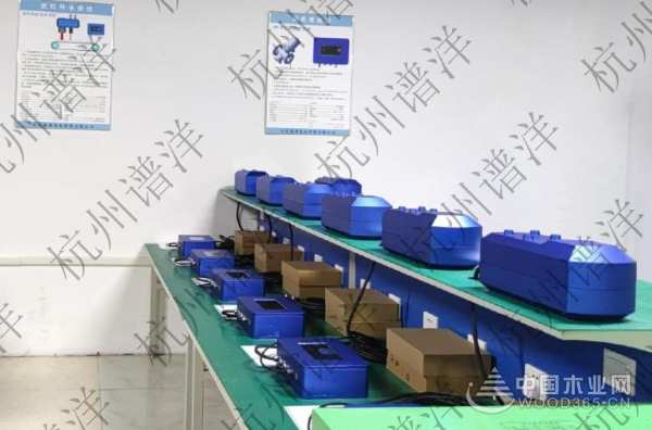 杭州谱洋光电在线近红外水份仪助力板材行业高速发展
