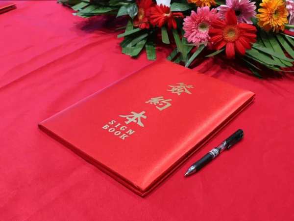 千山板材续签陈建斌为形象大使，品牌建设再度升级！！