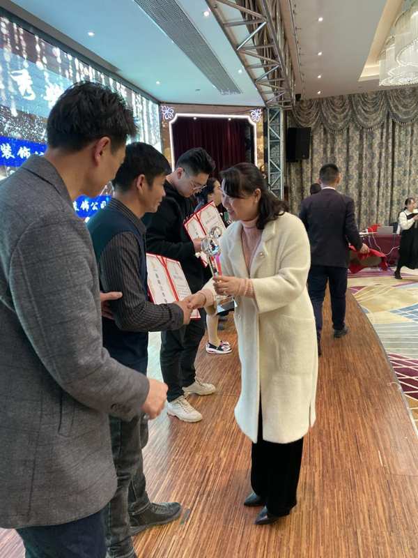 甄选·臻选丨浙江舟山兔宝宝健康家居地板新品推介会圆满成功
