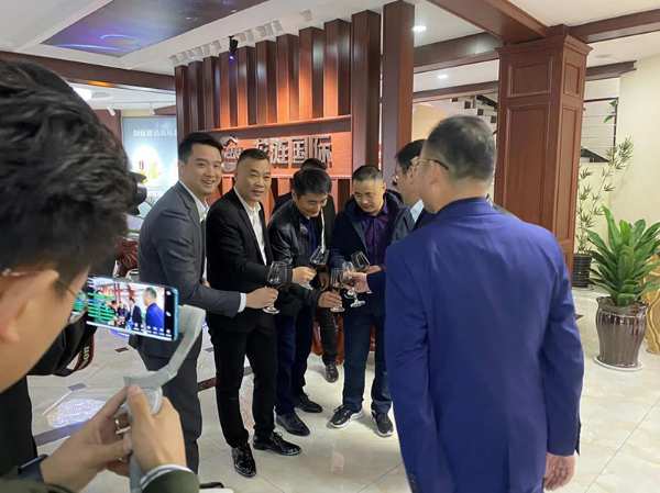 2022龙涟国际春季原创新品发布会隆重召开