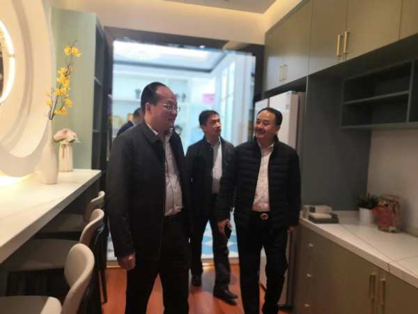 中共柳州市组织部部长到壮象调研