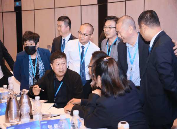 核心交响，创燃未来丨2021莫干山板材核心经销商战略研讨会议圆满落幕