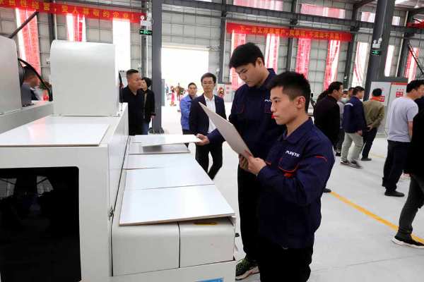 普瑞特全资子公司湖北豪尔特一期项目投产典礼圆满成功！