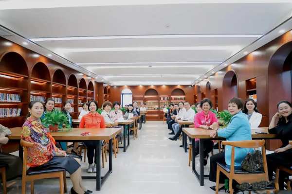 学习无边界，实践得真知；喜迎一众优秀企业家走进雪宝