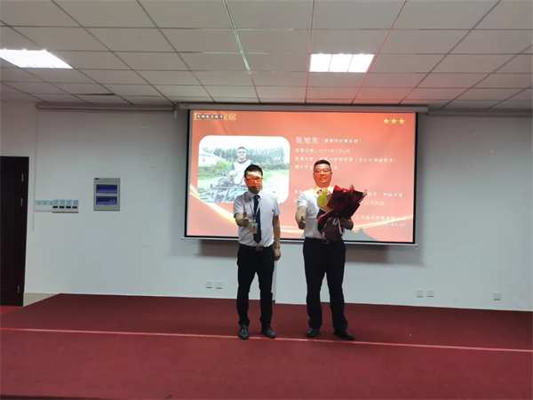 行远自迩，踔厉奋发丨福庆家居6月总结会议圆满召开！