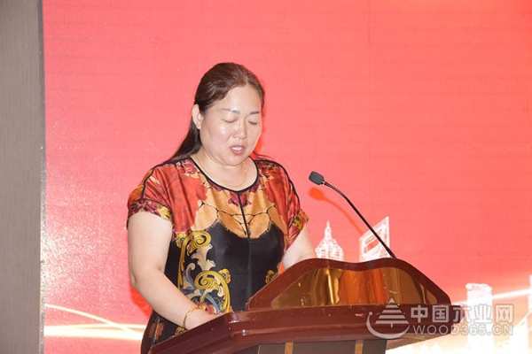 “凝心聚力 再创辉煌”2021年度隆饰品牌大商论坛交流会圆满落幕