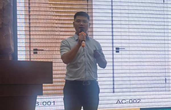 扬起风帆 共进远航 2021年度千山板材河南省经销商大会成功举办