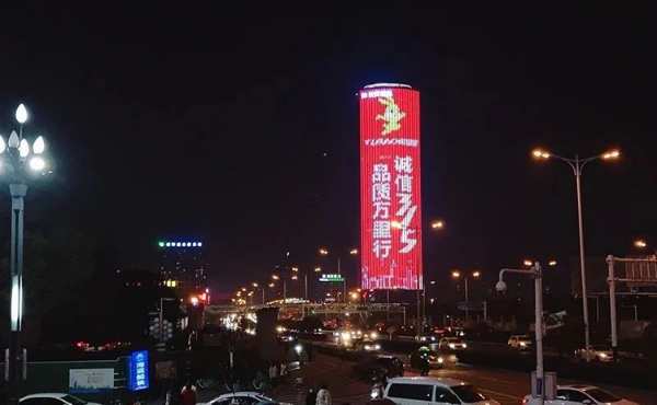 品质护航 匠心筑家，诚信315，品质万里行，兔宝宝 让家更好！