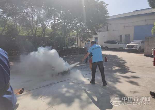 筑牢安全防线 明源木业全员消防应急演练培训活动圆满落幕