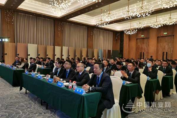 “前行的高度”2020莫干山板材高端家具板发布会隆重召开
