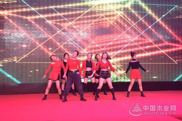 中国建筑装饰协会年度设计时尚盛典暨温州整木定制专委会成立大会成功举办