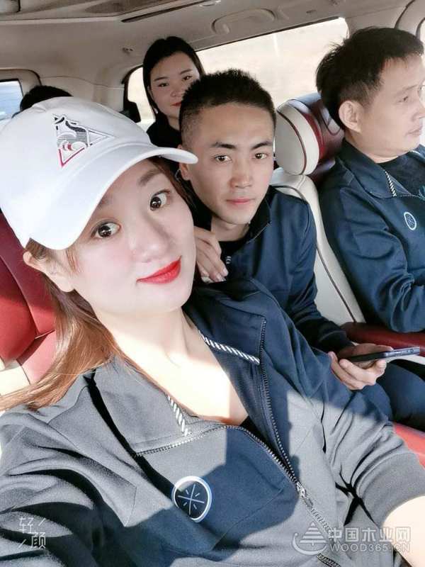 突破自我 不断超越——群豪木业团建活动在台儿庄举行