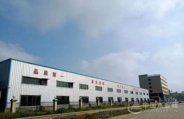 以市场为导向，以质量求生存，以创新求发展，2020红崀山木业全速奔跑中！
