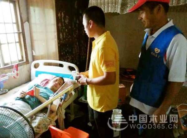 点滴善举成就大爱  将军牌生态板公益行走进粤西