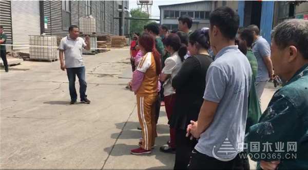 优饰|安全生产--触电应急救援演练