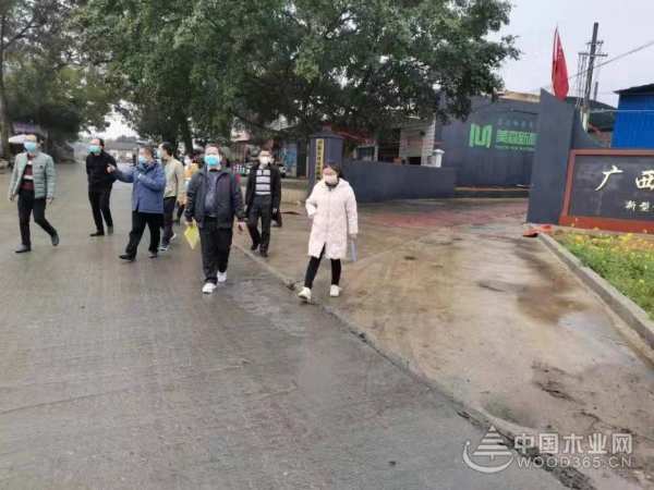 鹏森缘认真落实防控工作 获柳城县领导认可