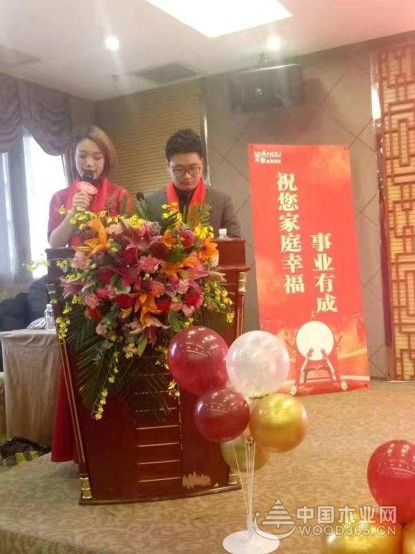风雪漫天传喜报  恩施飞出金凤凰