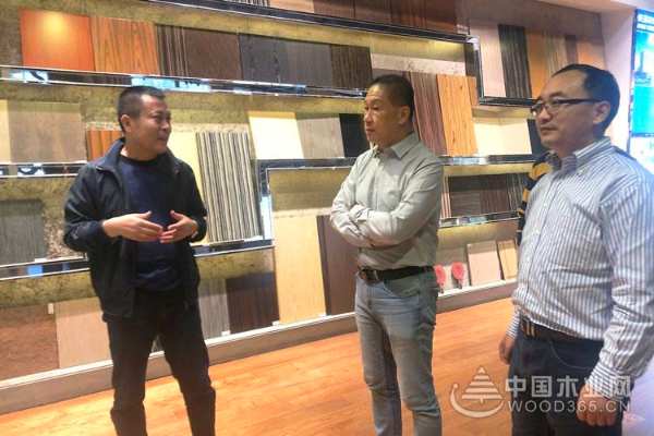 马来西亚家具协会总会李天赐先生莅临俏家&爱格