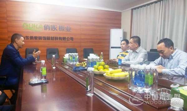 马来西亚家具协会总会李天赐先生莅临俏家&爱格