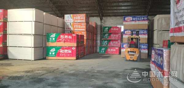 相辅相成 孔氏携手中国木业网共塑品牌未来