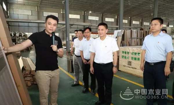 《德嘉木业》—李新元：推动木材加工业高质量快速发展　全力打造新时代“四力”新贵港