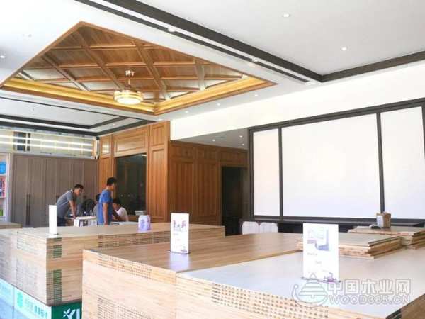 专访|益家居福州首家门店经销商陈东喜
