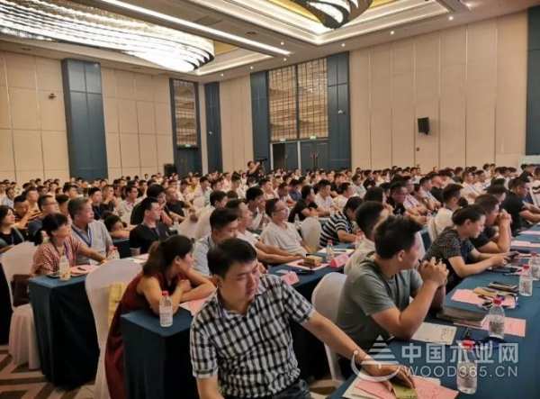 大咖云集丨亦木嘉商学院**届定制家居高端培训会圆满成功！