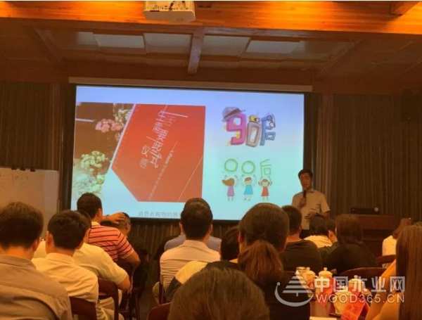 “远踏征途，兔创不凡”——兔宝宝衣柜公司群英荟圆满结束