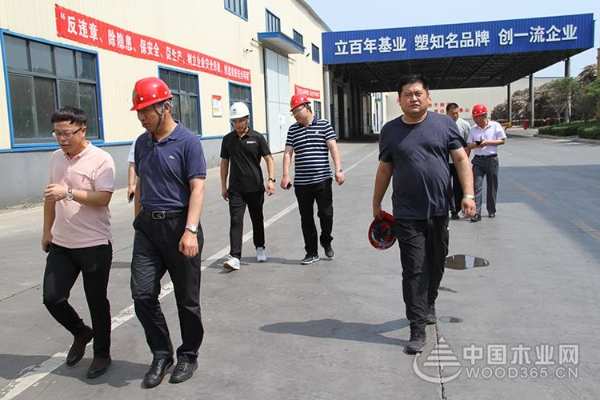 吉林森工人造板集团总经理一行到河南佳诺威木业参观交流