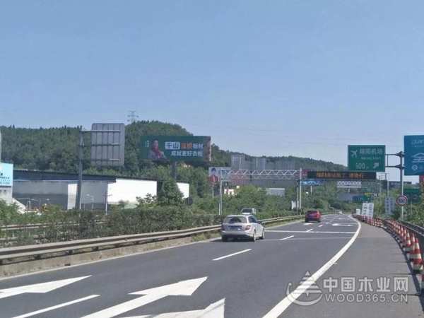 千山势不可挡：大豆胶板材广告进军四川高速