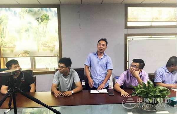 学习l一张生态板的故事