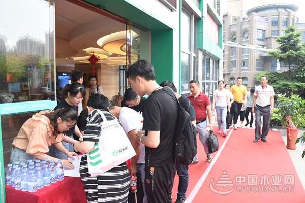 “应变而行大道至简”益家居2019年新品战略发布会圆满落幕