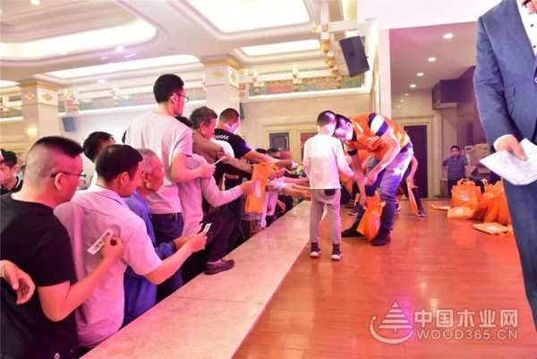 “凝聚匠心 合作共赢”福庆家居盐城合作伙伴联谊会圆满结束！