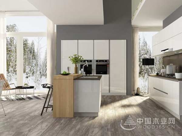 鼎丰木业加码品牌建设 与中国木业网达成战略合作