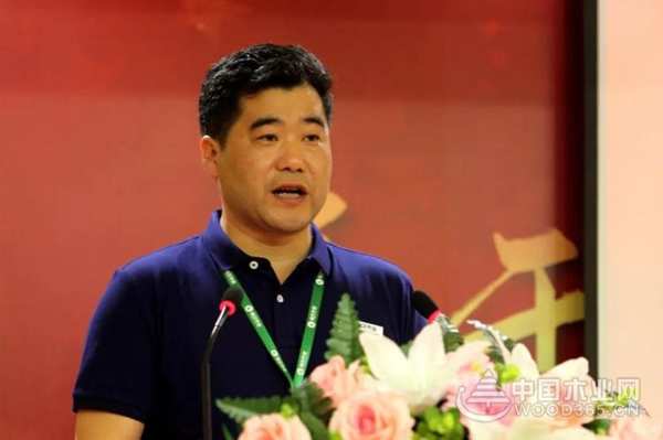 笃行致新，变则通赢 湖北福汉木业2019厂商座谈会成功举办