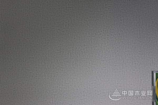与时俱进 桐艺木业四星板材推出新品花色