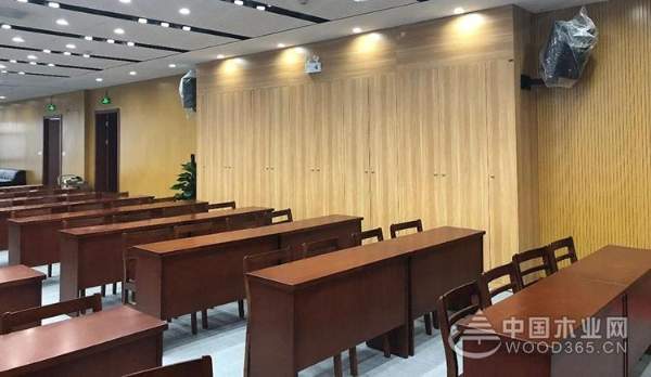 兔宝宝衣柜匠心品质，助力首届地信大会