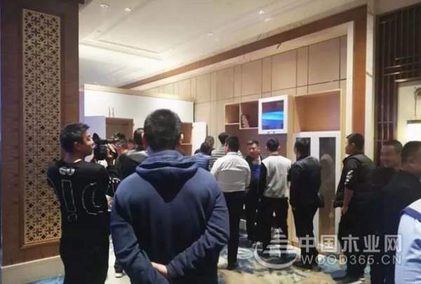 祝贺千山木业泰安上市推介会圆满成功！