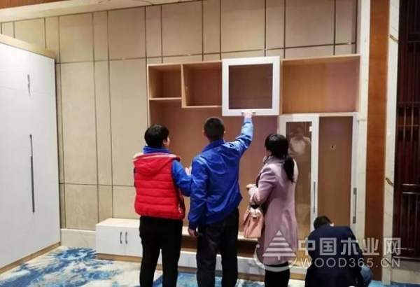 祝贺千山木业泰安上市推介会圆满成功！